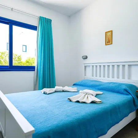 Azzurro Holiday Dias By Sanders Villa *